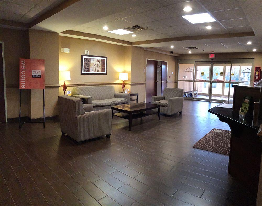 Comfort Inn & Suites Christiansburg I-81 Dış mekan fotoğraf