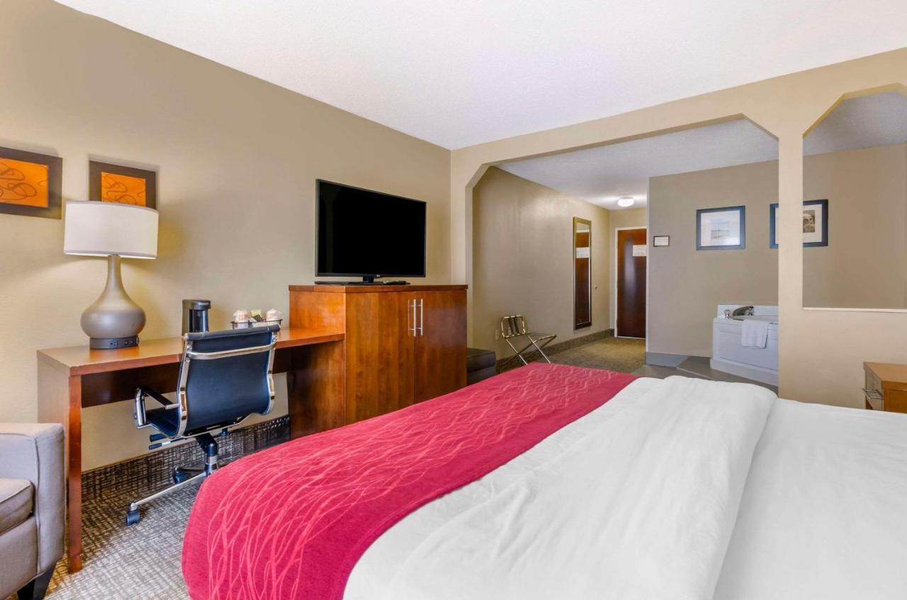 Comfort Inn & Suites Christiansburg I-81 Dış mekan fotoğraf
