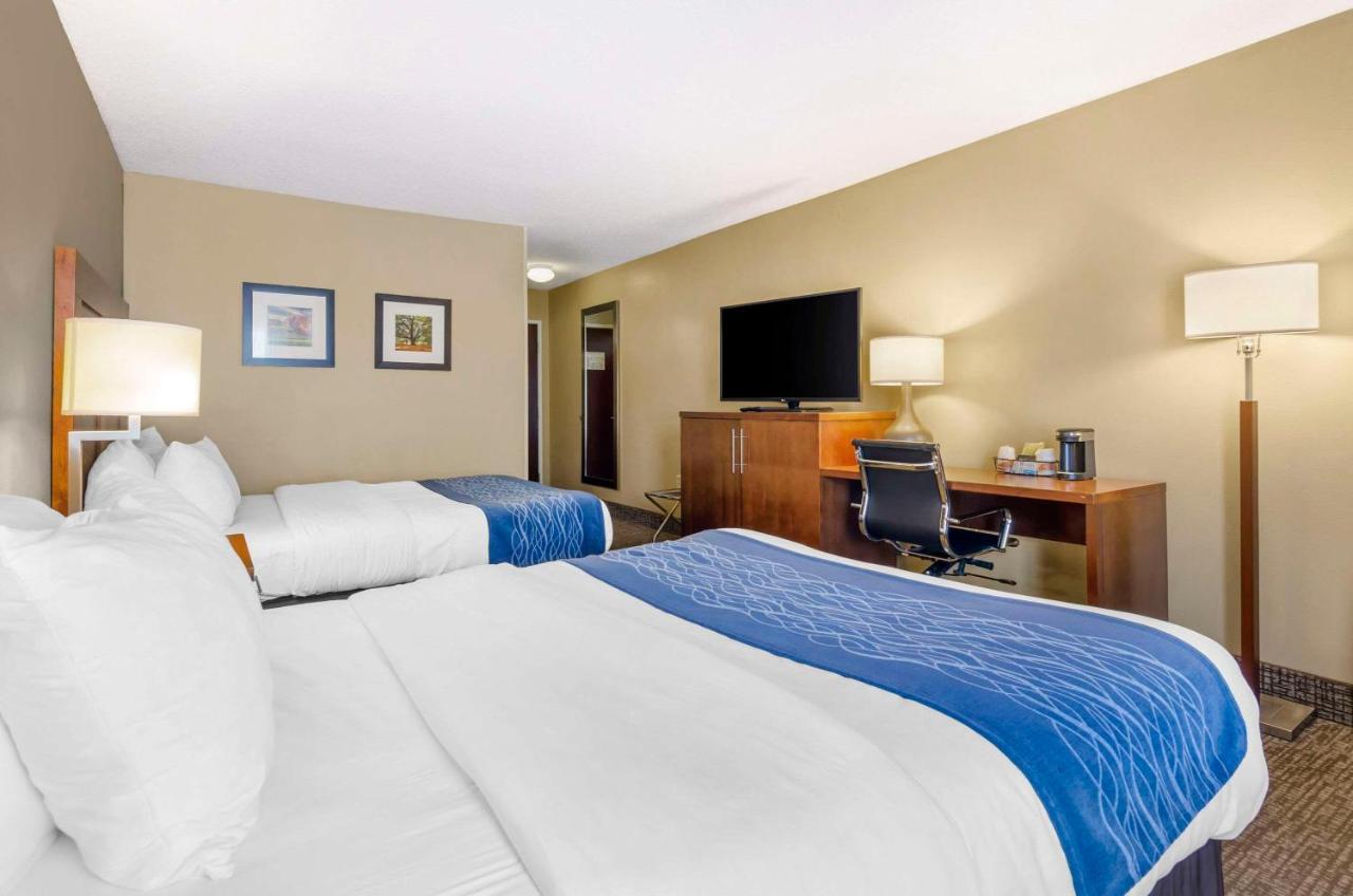 Comfort Inn & Suites Christiansburg I-81 Dış mekan fotoğraf