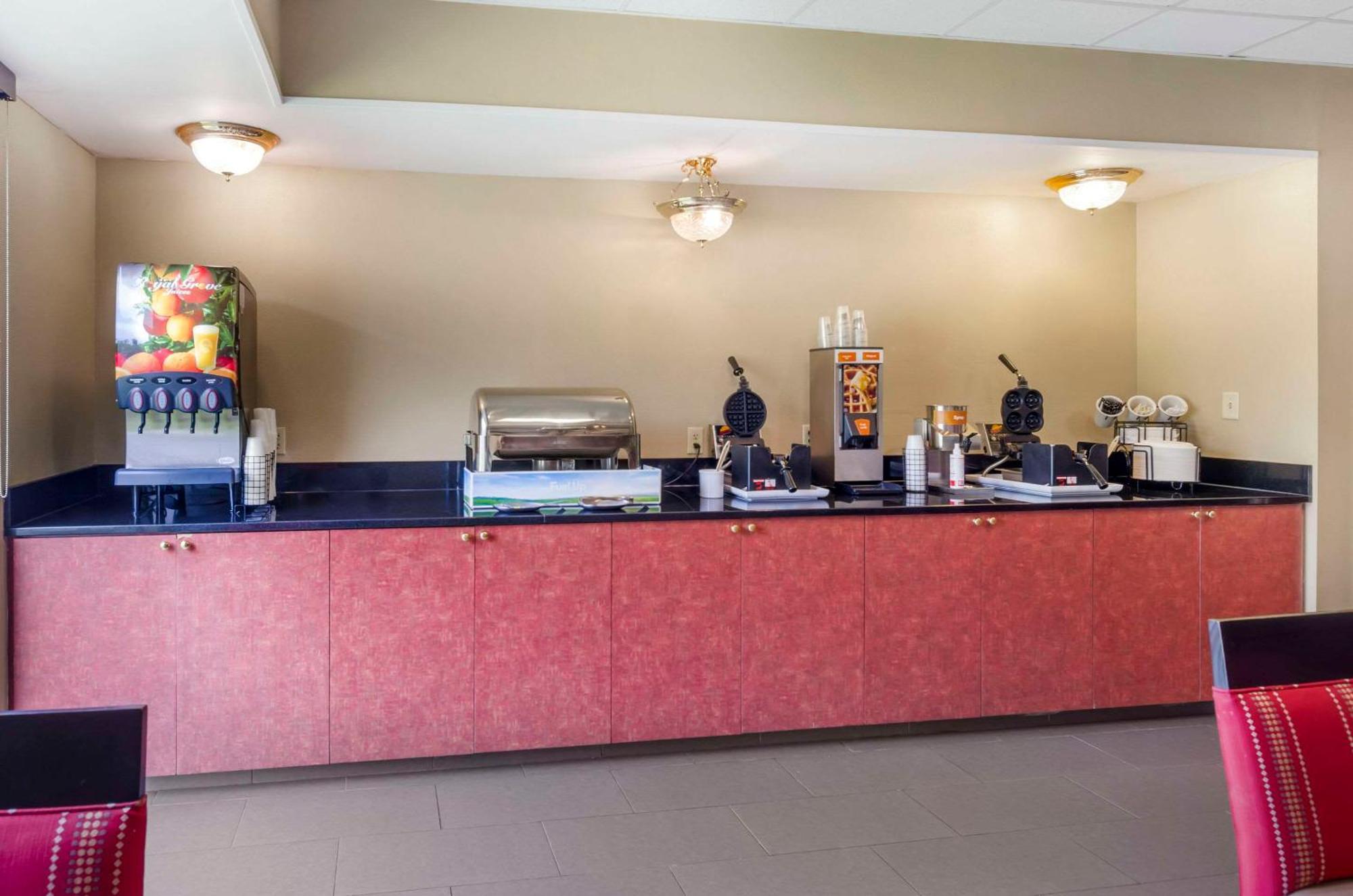 Comfort Inn & Suites Christiansburg I-81 Dış mekan fotoğraf