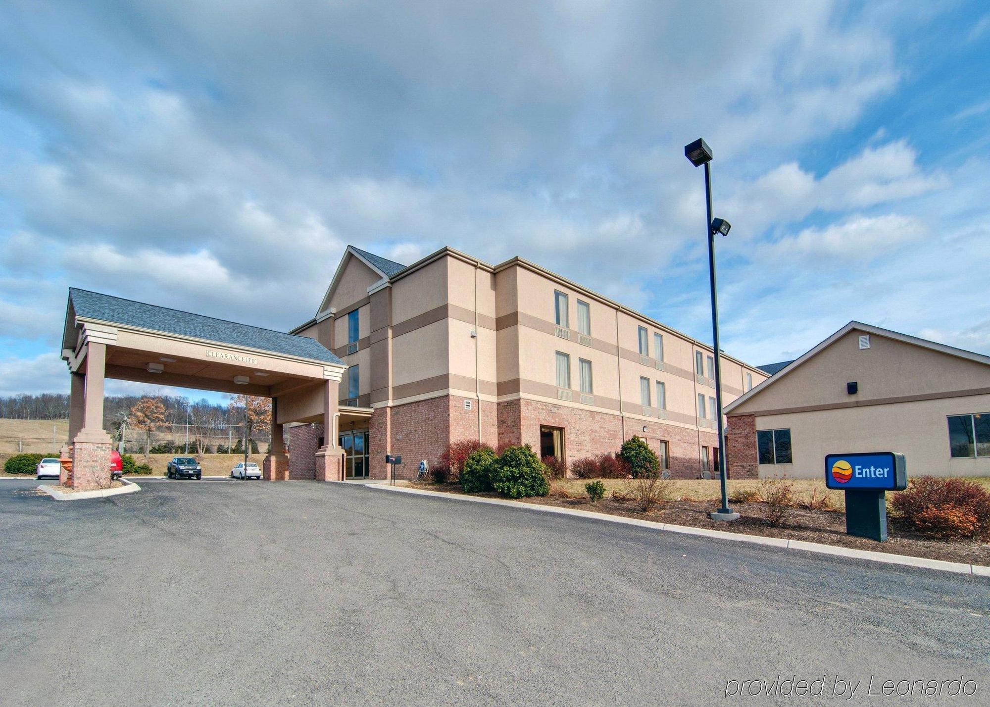 Comfort Inn & Suites Christiansburg I-81 Dış mekan fotoğraf
