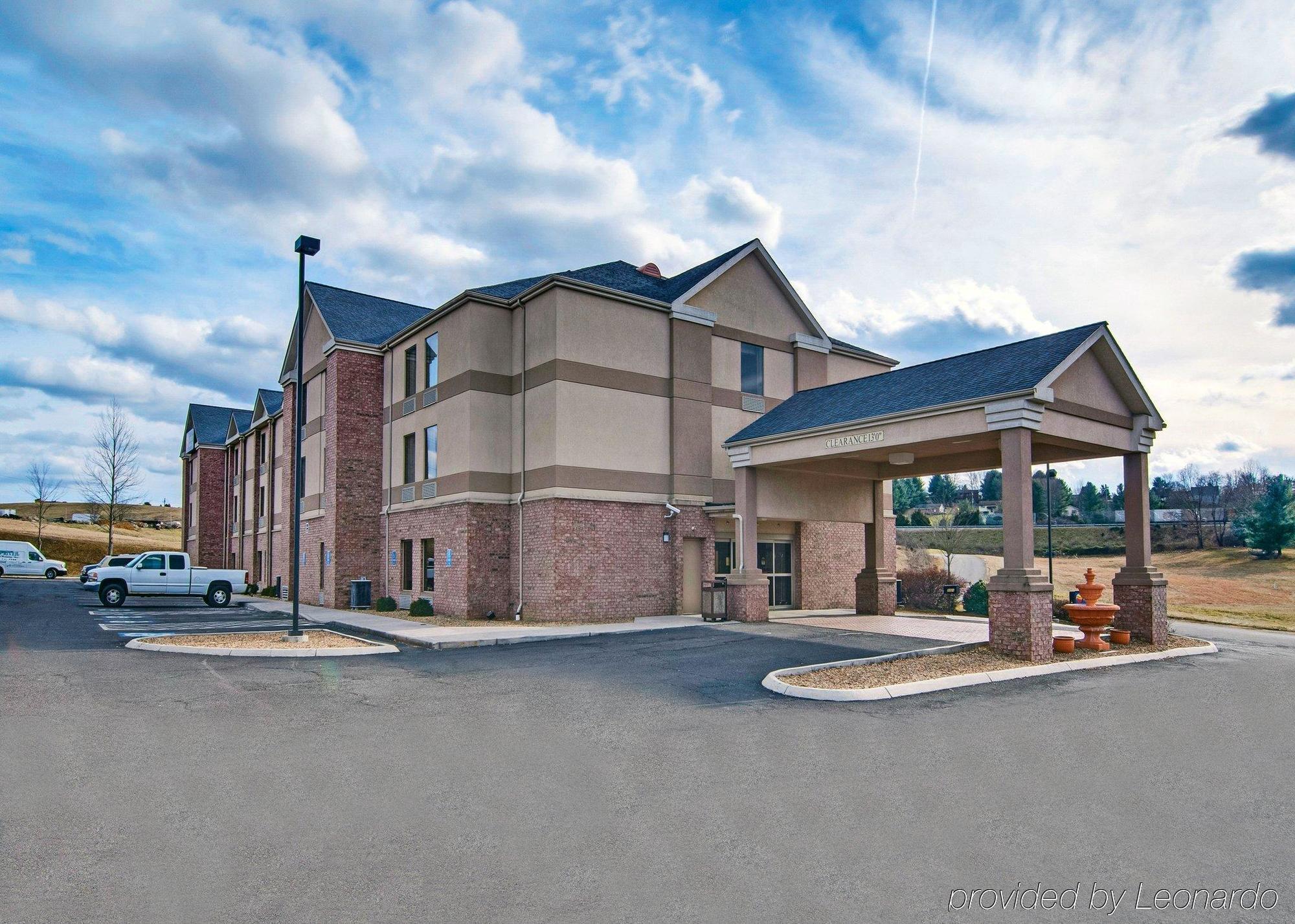Comfort Inn & Suites Christiansburg I-81 Dış mekan fotoğraf