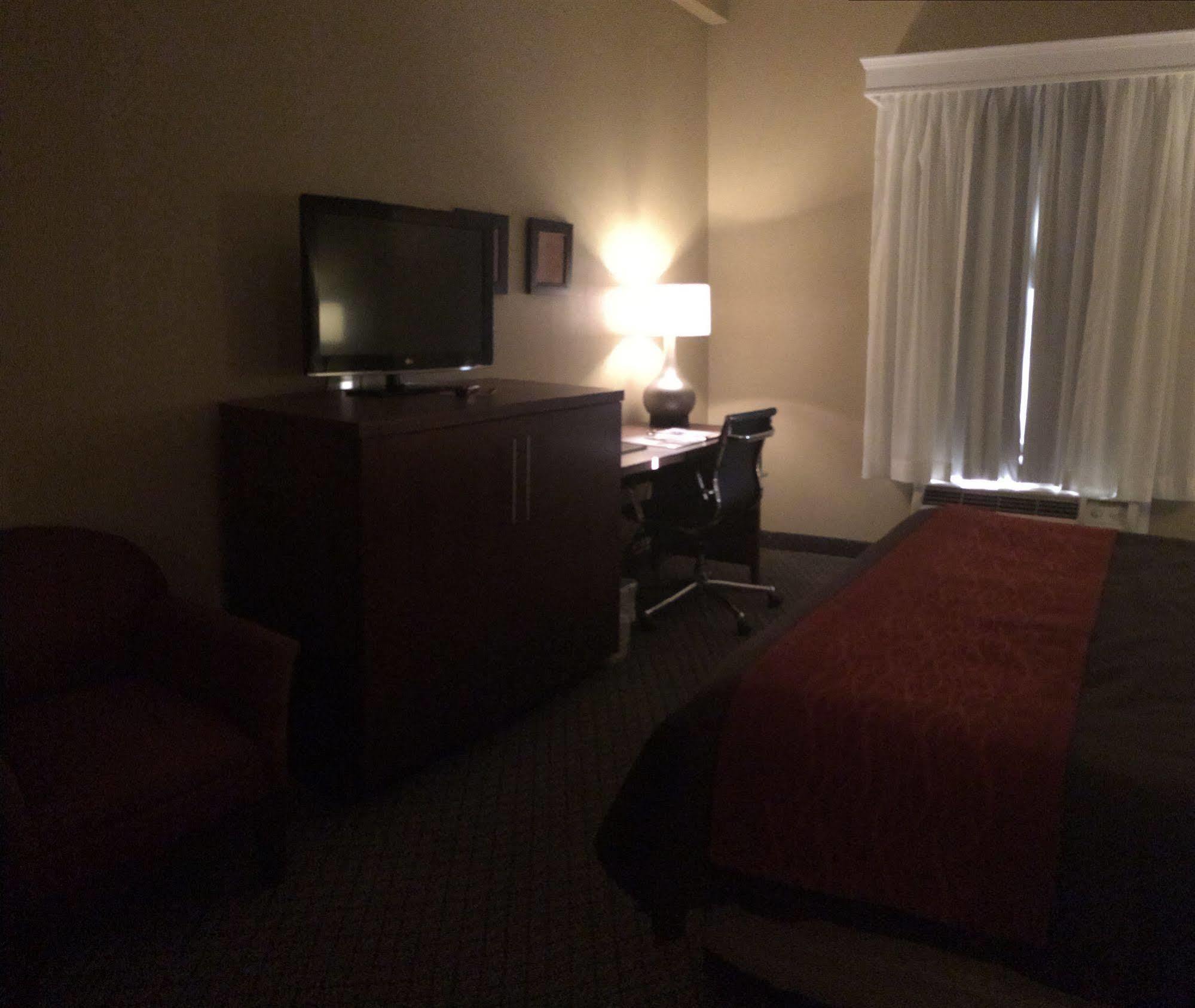 Comfort Inn & Suites Christiansburg I-81 Dış mekan fotoğraf